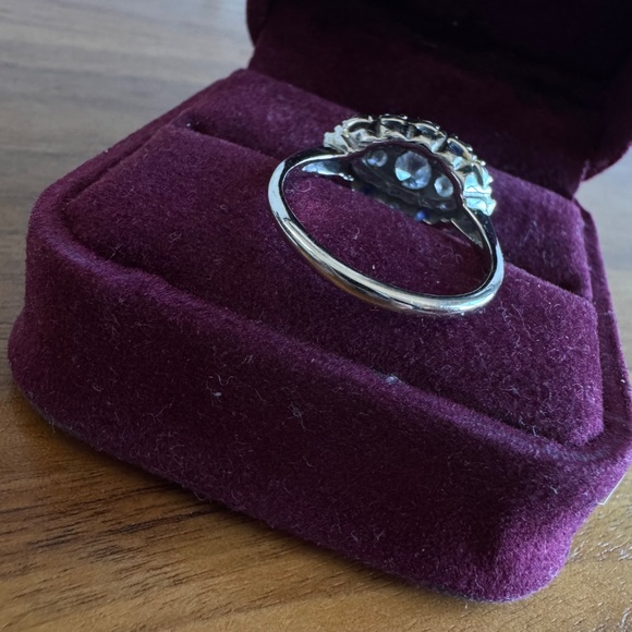 14K White Gold Diamond and Sapphire Ring - Picture 3 of 6